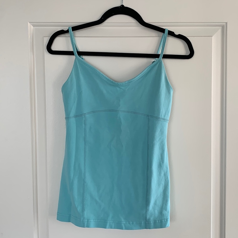 LULULEMON - Blue Tank